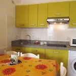 דירה Colorful By The Beach-beahost ביביונה